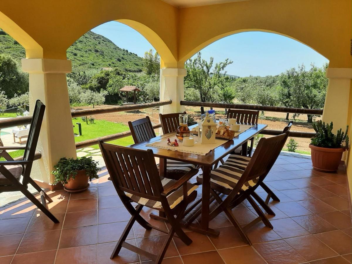 4 Bedrooms House With Private Pool Terrace And Wifi At 6 Km Away From The Ferienhaus