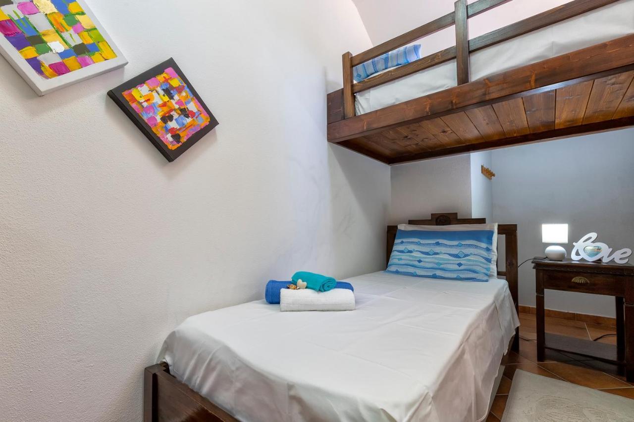 4 Bedrooms House With Private Pool Terrace And Wifi At 6 Km Away From The Ferienhaus